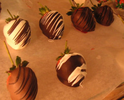 chocolate strawberries